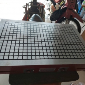 Bàn từ Cơ - Loại lực hít mạnh giành cho máy phay 